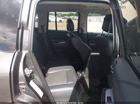 1C4NJCEB6GD620661 2016 JEEP COMPASS Gray VIN კოდის სტიკერის ხედი
