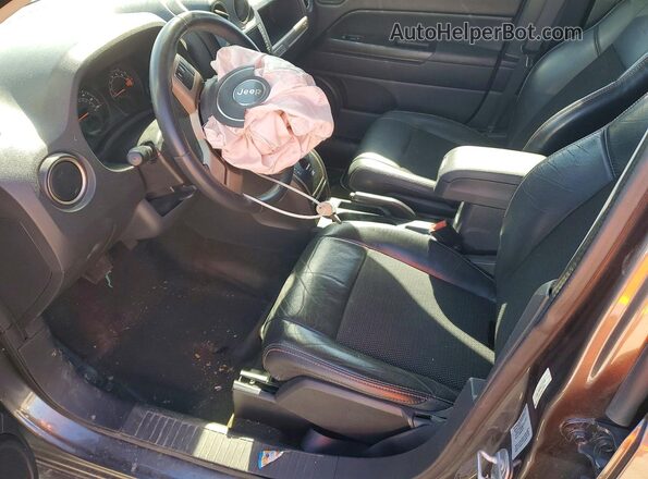 1C4NJDBB0GD707479 2016 JEEP COMPASS Серый Вид салона спереди