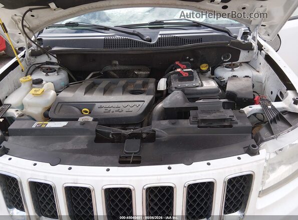 1C4NJDBB4HD142798 2017 JEEP COMPASS White Հետևի տեսք
