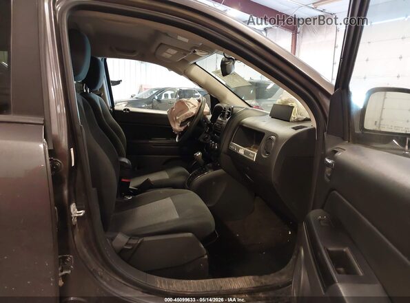 1C4NJDBB7GD520465 2016 JEEP COMPASS Gray Вид салону спереду