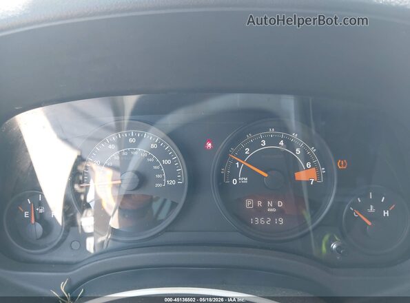 1C4NJDBB7HD104353 2017 JEEP COMPASS Black Вид задніх сидінь