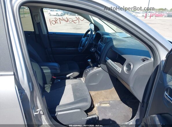 1C4NJDBB8GD653400 2016 JEEP COMPASS Silver 