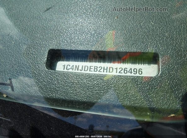 1C4NJDEB2HD126496 2017 JEEP COMPASS Silver Vista del compartimento del motor