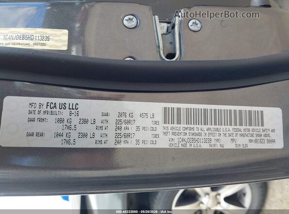 1C4NJDEB5HD113239 2017 JEEP COMPASS Gray Engine compartment view