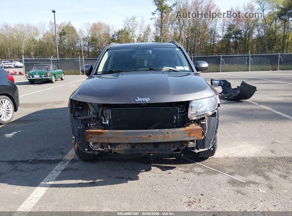 1C4NJDEB6HD175751 2017 JEEP COMPASS Серый Вид щитка приборов
