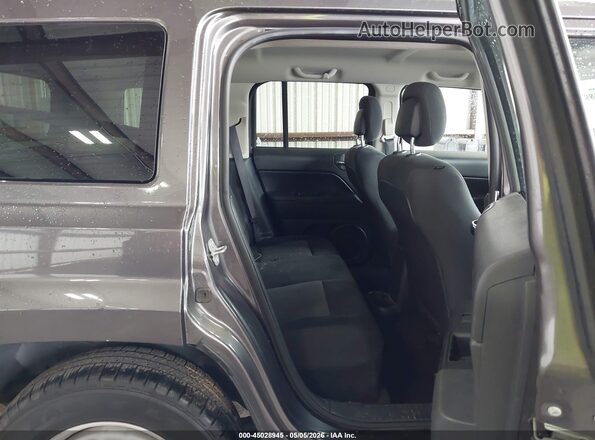 1C4NJPBA4HD149985 2017 JEEP PATRIOT Gray Widok naklejki z numerem VIN