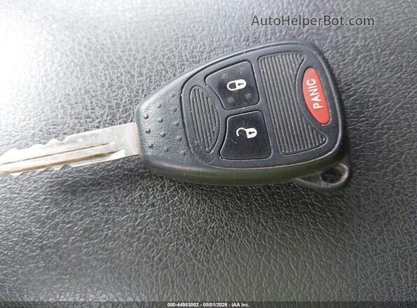 1C4NJPBA7HD149673 2017 JEEP PATRIOT Red Dashboard view