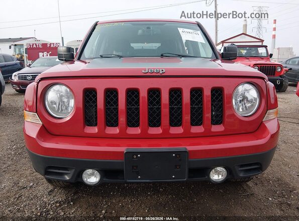 1C4NJPBA8GD784058 2016 JEEP PATRIOT Red უკანა სალონის ხედი
