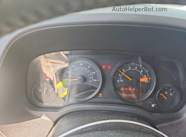 1C4NJPFB4GD655589 2016 JEEP PATRIOT Красный Вид щитка приборов