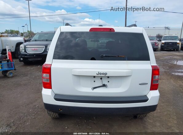 1C4NJPFB4GD777031 2016 JEEP PATRIOT White 