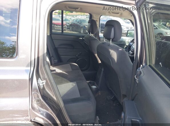 1C4NJRBB8GD581420 2016 JEEP PATRIOT Gray VIN კოდის სტიკერის ხედი