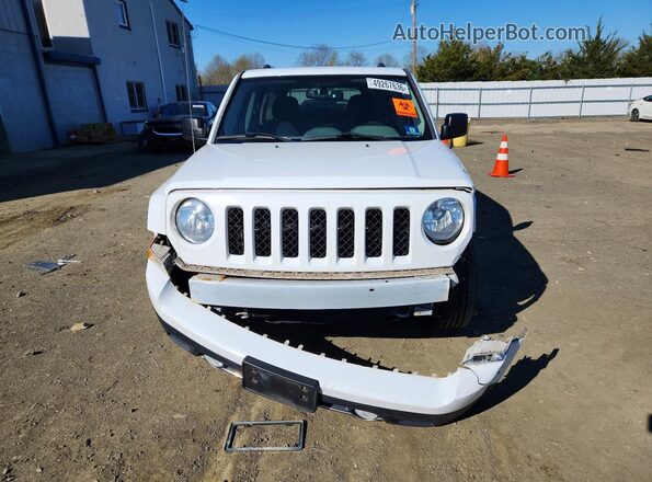 1C4NJRFB0GD524008 2016 JEEP PATRIOT White Front view