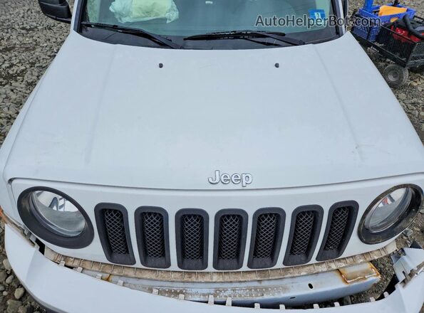 1C4NJRFB3GD632669 2016 JEEP PATRIOT White 