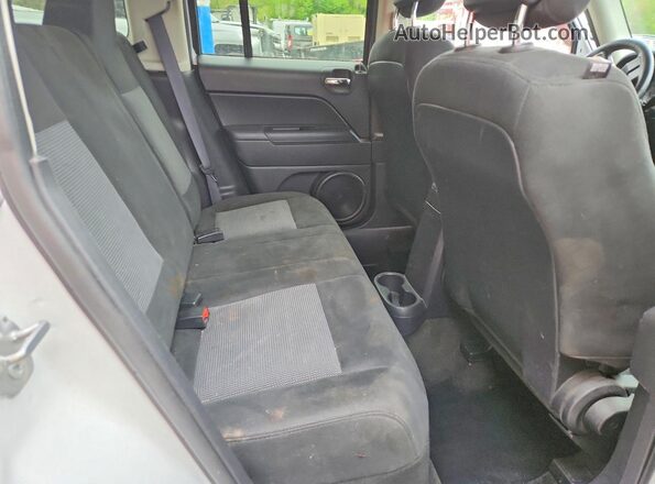 1C4NJRFB3GD632669 2016 JEEP PATRIOT White 