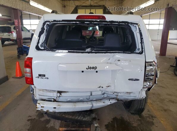 1C4NJRFB3GD752889 2016 JEEP PATRIOT White Rear view