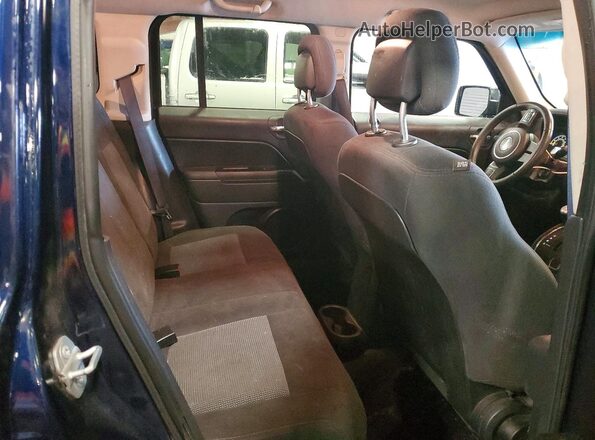 1C4NJRFB5GD586455 2016 JEEP PATRIOT Blue Սալոնի հետևի տեսք