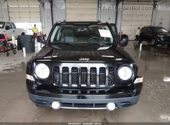 1C4NJRFB6HD188902 2017 JEEP PATRIOT Черный Вид щитка приборов