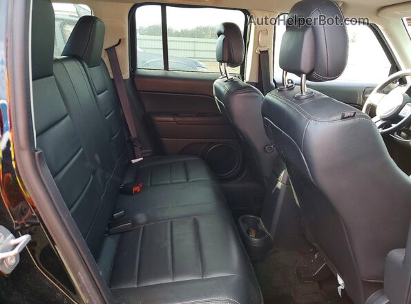 1C4NJRFBXGD747124 2016 JEEP PATRIOT Black Widok tylnych siedzeń