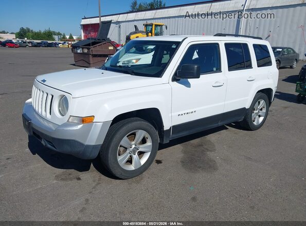 1C4NJRFBXGD782911 2016 JEEP PATRIOT White წინა მარცხენა ხედი სამი მეოთხედიდან
