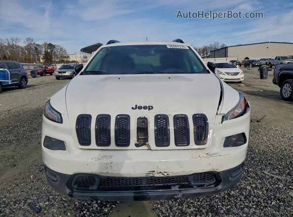 1C4PJLAB0HW666815 2017 JEEP CHEROKEE White 