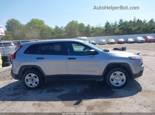 1C4PJLAB5HW654420 2017 JEEP CHEROKEE Silver Rear interior view