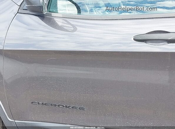 1C4PJLAB6HW577248 2017 JEEP CHEROKEE Gray 