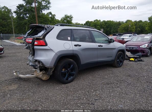 1C4PJLAB9HW654615 2017 JEEP CHEROKEE Серый Задняя правая четверть
