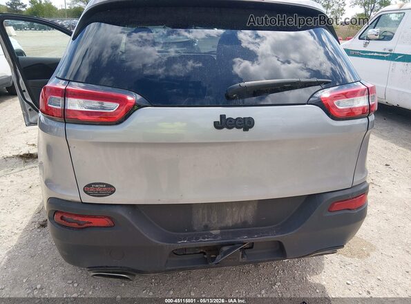 1C4PJLAS0HW572675 2017 JEEP CHEROKEE Gray Front view