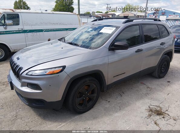 1C4PJLAS0HW572675 2017 JEEP CHEROKEE Gray Front left