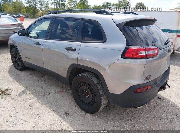 1C4PJLAS0HW572675 2017 JEEP CHEROKEE Gray Rear left
