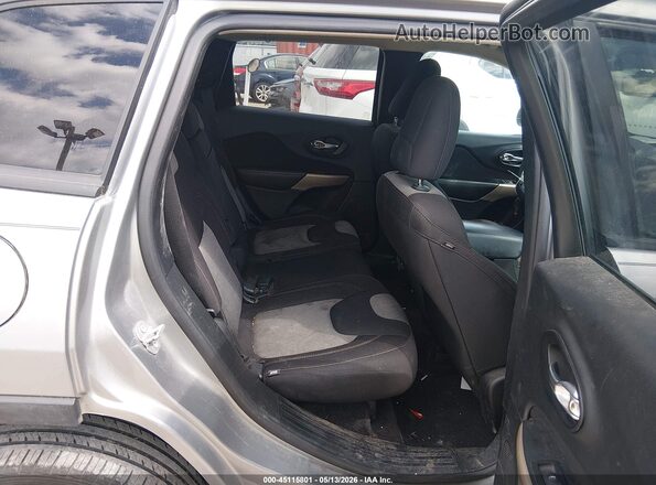 1C4PJLAS0HW572675 2017 JEEP CHEROKEE Gray VIN sticker view