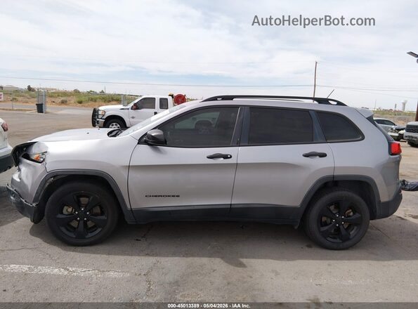 1C4PJLAS4HW592380 2017 JEEP CHEROKEE Gray Widok wnętrza 360 stopni
