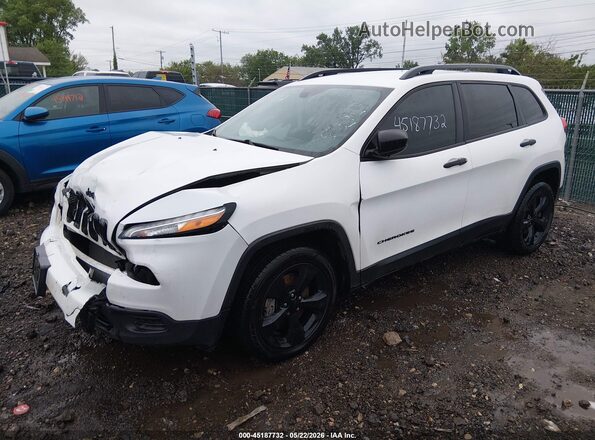 1C4PJLAX5JD559093 2018 JEEP CHEROKEE White 