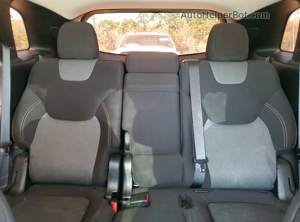 1C4PJLCB0JD563599 2018 JEEP CHEROKEE Black Vista de los asientos traseros