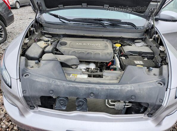 1C4PJLCB0JD605513 2018 JEEP CHEROKEE Silver 