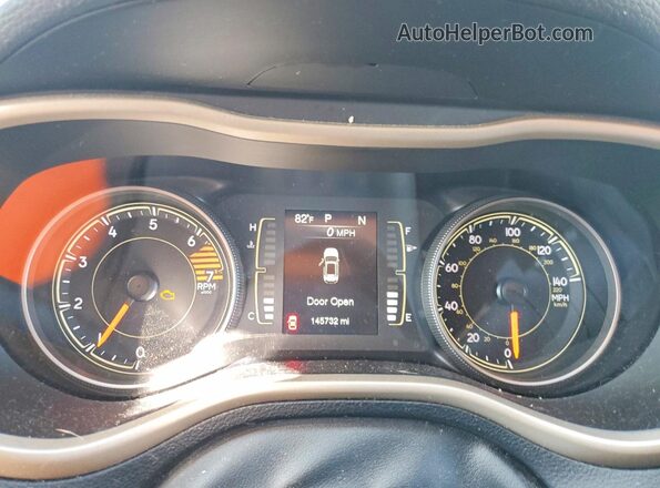 1C4PJLCB1JD503735 2018 JEEP CHEROKEE Black Vista del cuadro de instrumentos