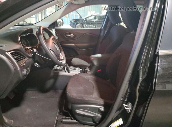 1C4PJLCB1KD262907 2019 JEEP CHEROKEE Черный 