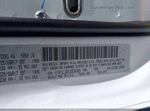 1C4PJLCB2JD524321 2018 JEEP CHEROKEE White Engine compartment view