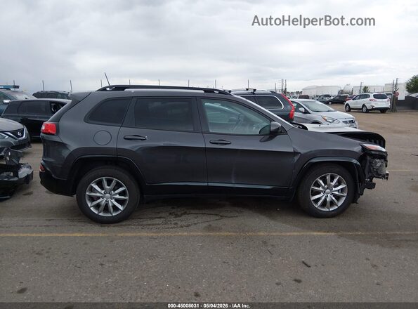 1C4PJLCB2JD588374 2018 JEEP CHEROKEE Gray 360 interior view