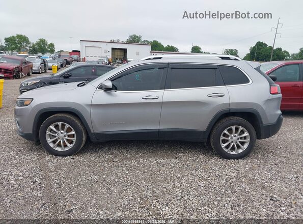1C4PJLCB3KD232579 2019 JEEP CHEROKEE Silver Widok wnętrza 360 stopni