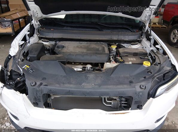 1C4PJLCB3LD521656 2020 JEEP CHEROKEE White Հետևի տեսք