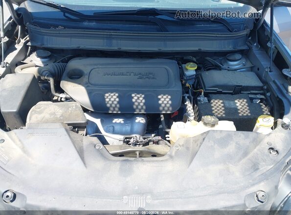 1C4PJLCB3LD638167 2020 JEEP CHEROKEE Silver Rear view