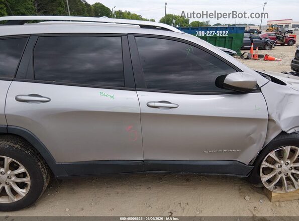 1C4PJLCB4LD645595 2020 JEEP CHEROKEE Серебряный 