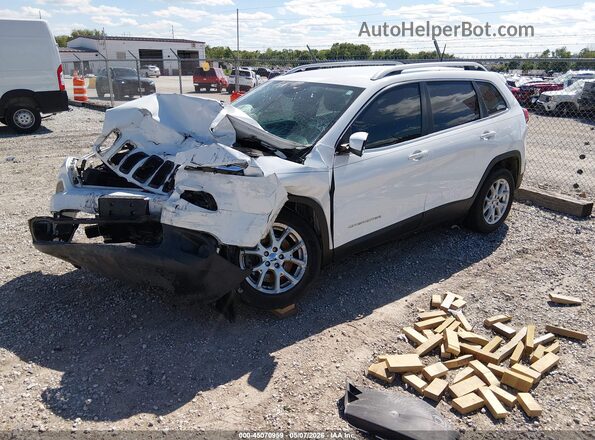 1C4PJLCB5HW549356 2017 JEEP CHEROKEE Белый Передняя левая четверть