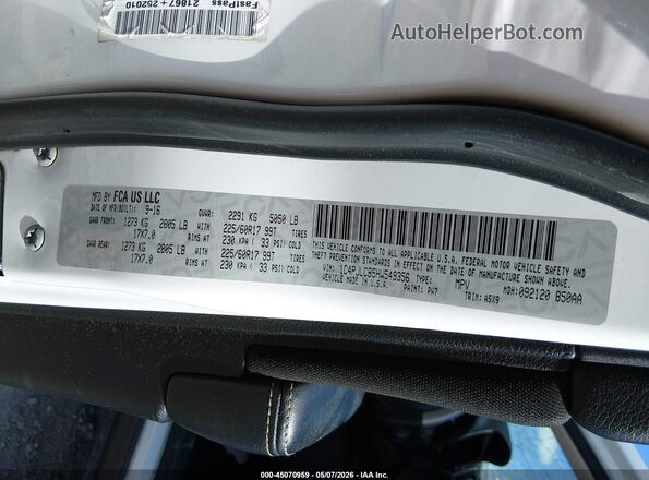 1C4PJLCB5HW549356 2017 JEEP CHEROKEE Белый Вид подкапотного пространства