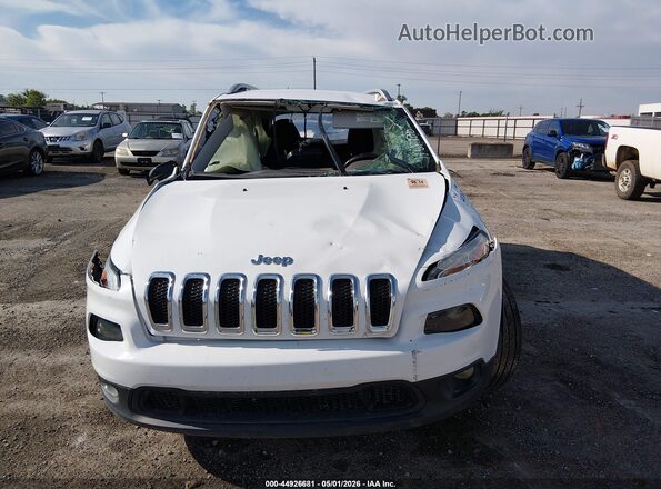 1C4PJLCB6HD240698 2017 JEEP CHEROKEE White Instrument cluster view