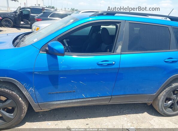 1C4PJLCB6JD561971 2018 JEEP CHEROKEE Blue 