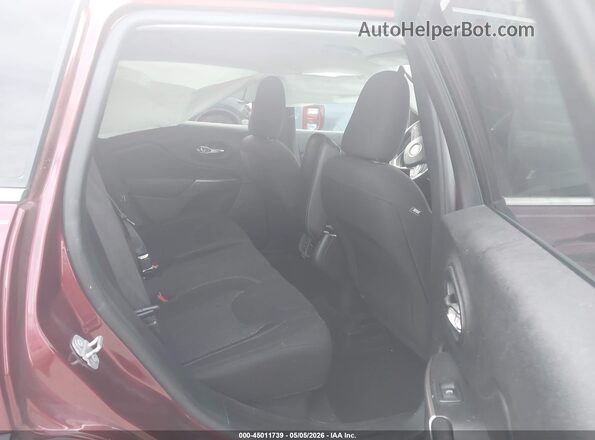 1C4PJLCB6KD428564 2019 JEEP CHEROKEE Red VIN sticker view