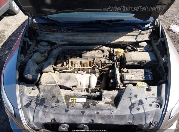 1C4PJLCB8HW623255 2017 JEEP CHEROKEE Gray Вид ззаду