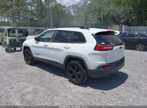 1C4PJLCB8JD620180 2018 JEEP CHEROKEE White Tył lewy